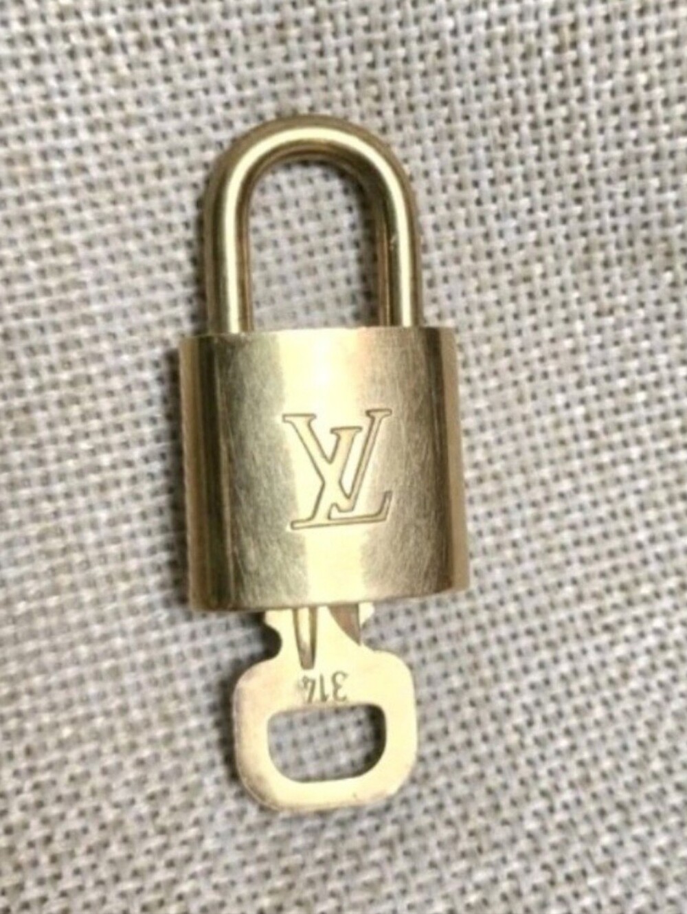 Louis Vuitton Lock & Key #314 Gold Padlock Authentic